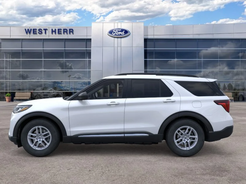 2025 Ford Explorer Active - Photo 4