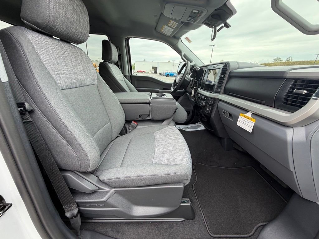 New 2026 Avalanche Ford F-250® XLT image 35