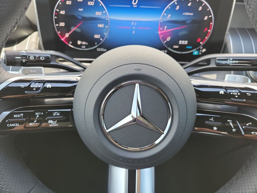 New 2027 Cirrus Silver Metallic Mercedes-Benz GLC 300 image 23