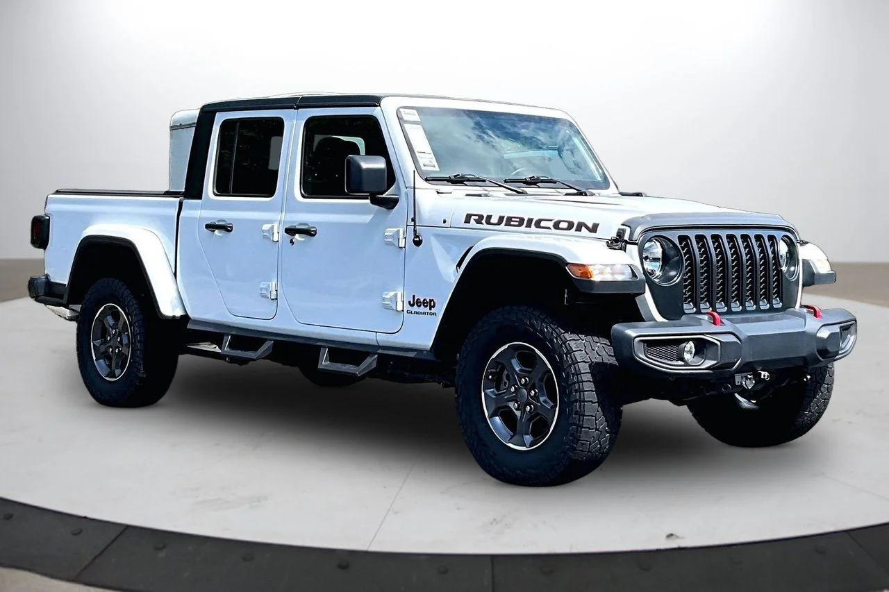 Used 2021 White Jeep Rubicon image 2