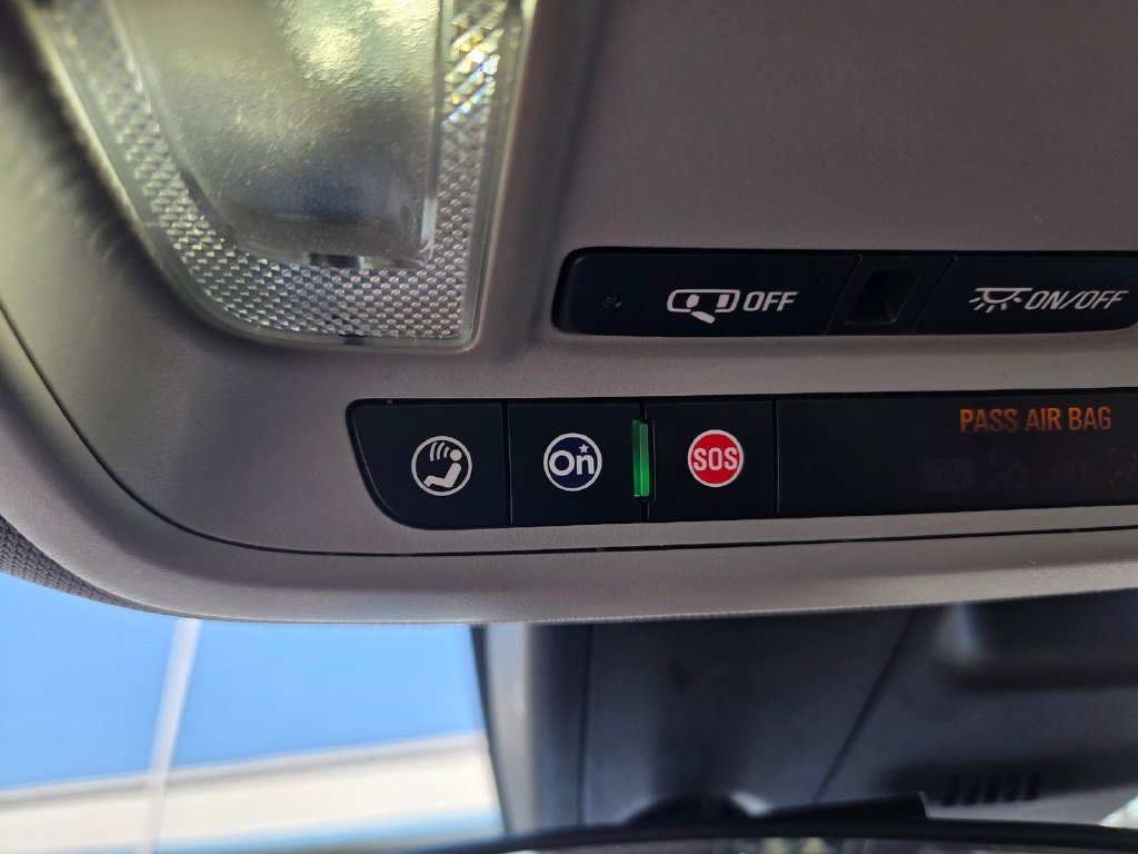 Used 2025 Gray Chevrolet LT image 8