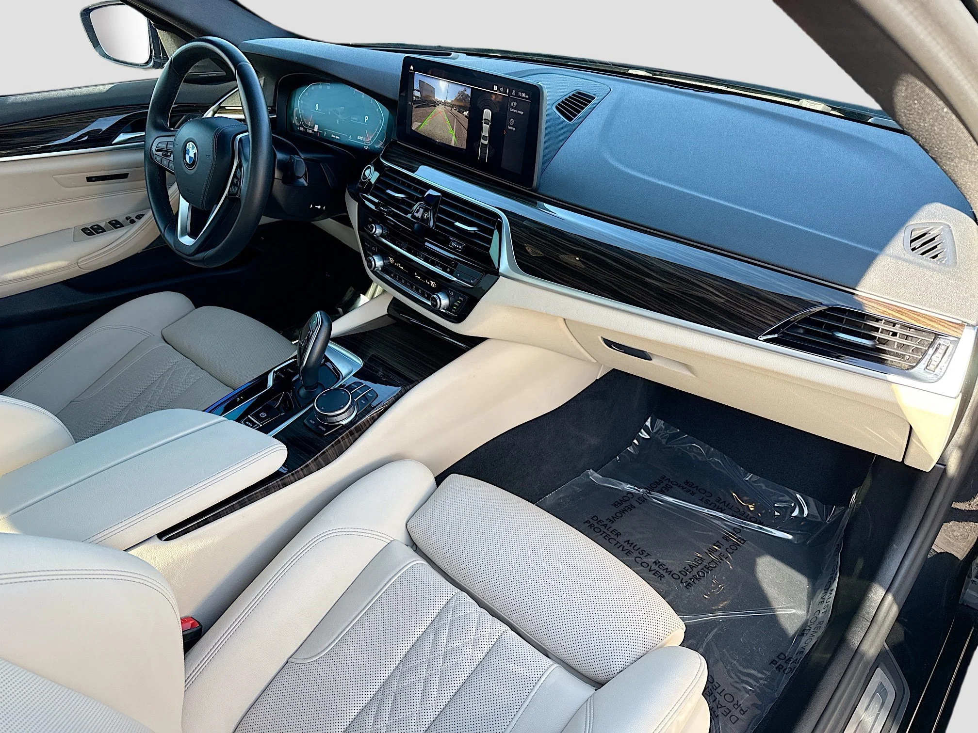 Used 2023 Black Sapphire Metallic BMW 530i image 15