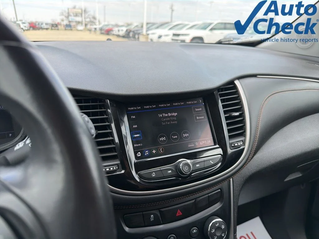 Used 2020 Blue Chevrolet LT image 15