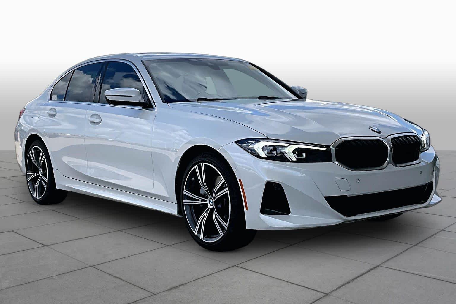 Used 2024 Mineral White Metallic BMW 330i image 3