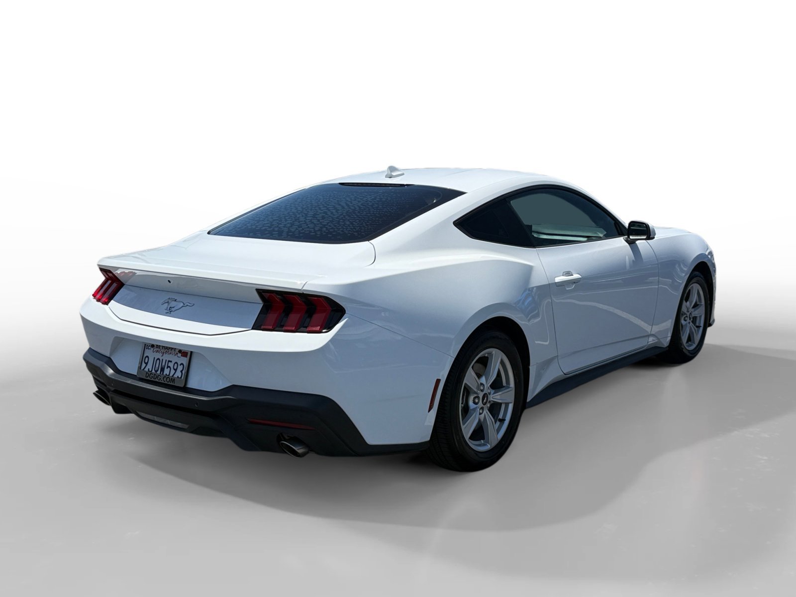 Used 2024 Oxford White Ford EcoBoost image 5