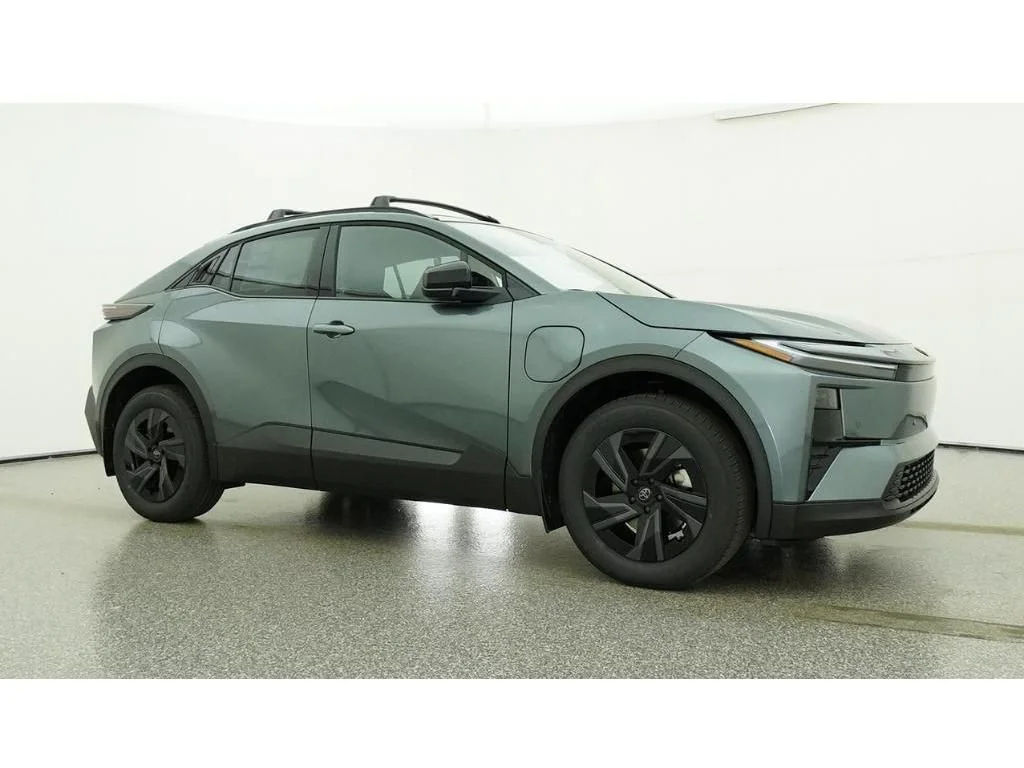 New 2026 Overcast Toyota SE image 50