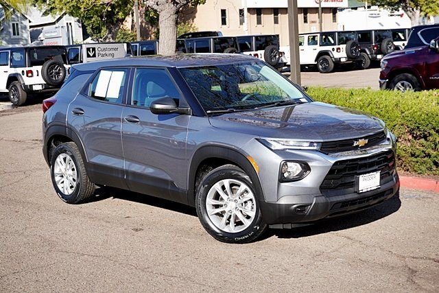 Used 2022 Gray Chevrolet LS image 2