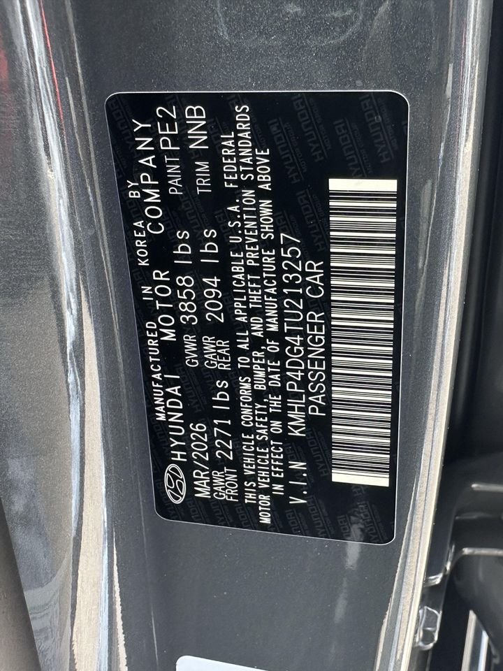 New 2026 Ecotronic Gray Hyundai Limited image 30