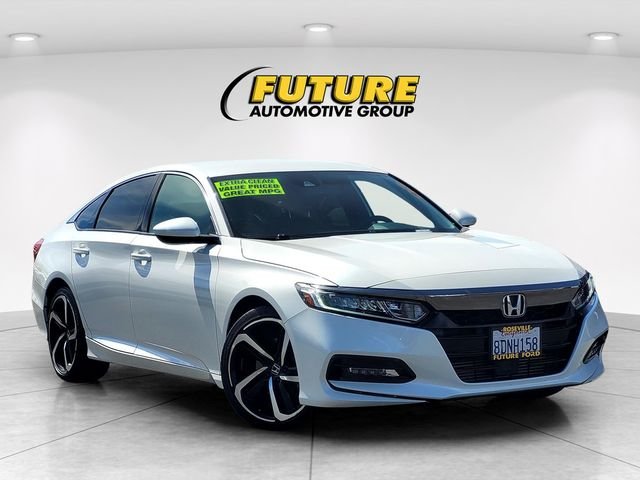 Used 2018  Honda Sport image 1