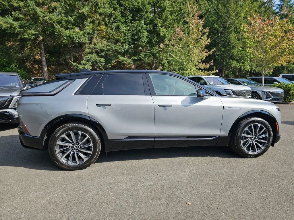 New 2027 Argent Silver Metallic Cadillac Premium Sport image 8