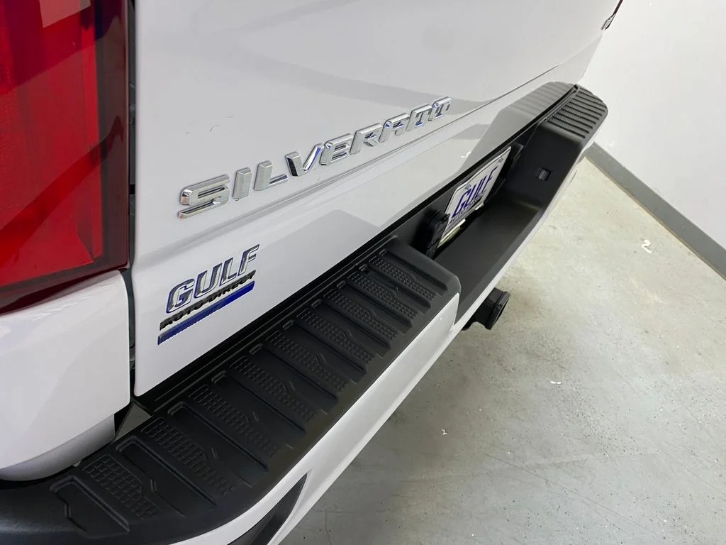 Used 2026 White Chevrolet RST image 18