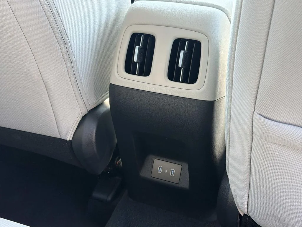 Used 2026 Gray Hyundai SEL image 27