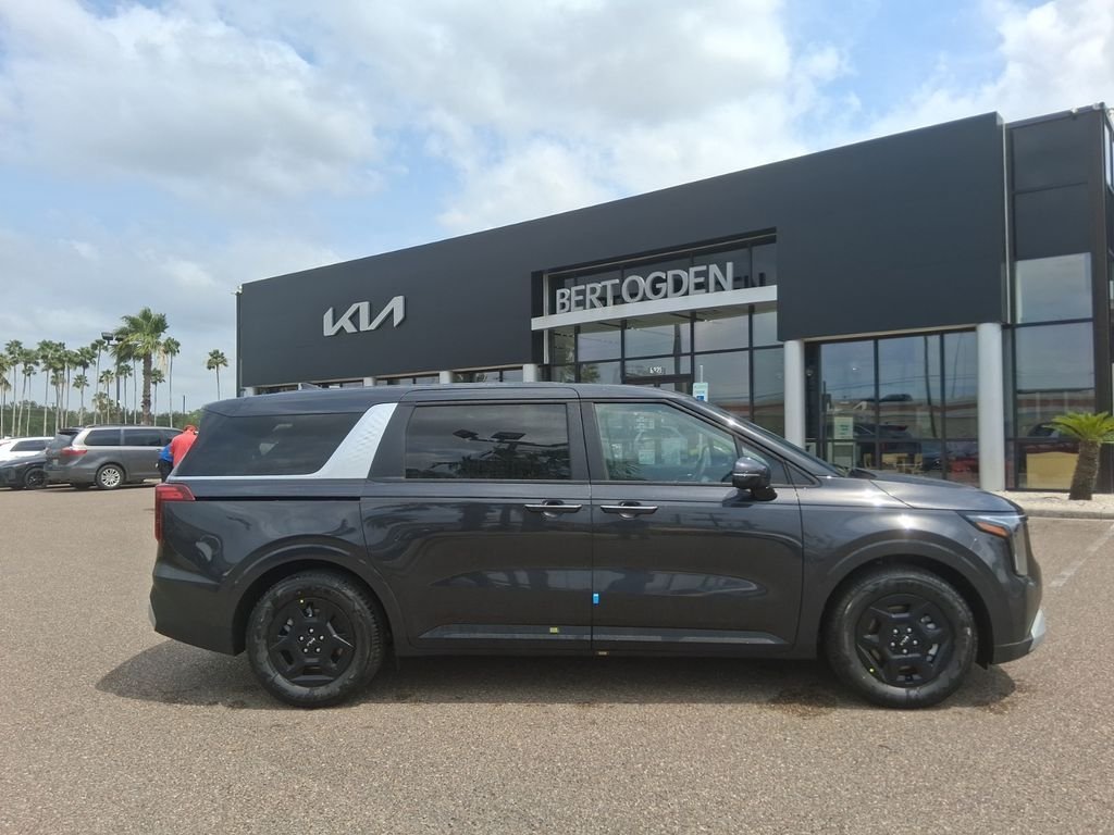 Used 2026  Kia LXS image 3
