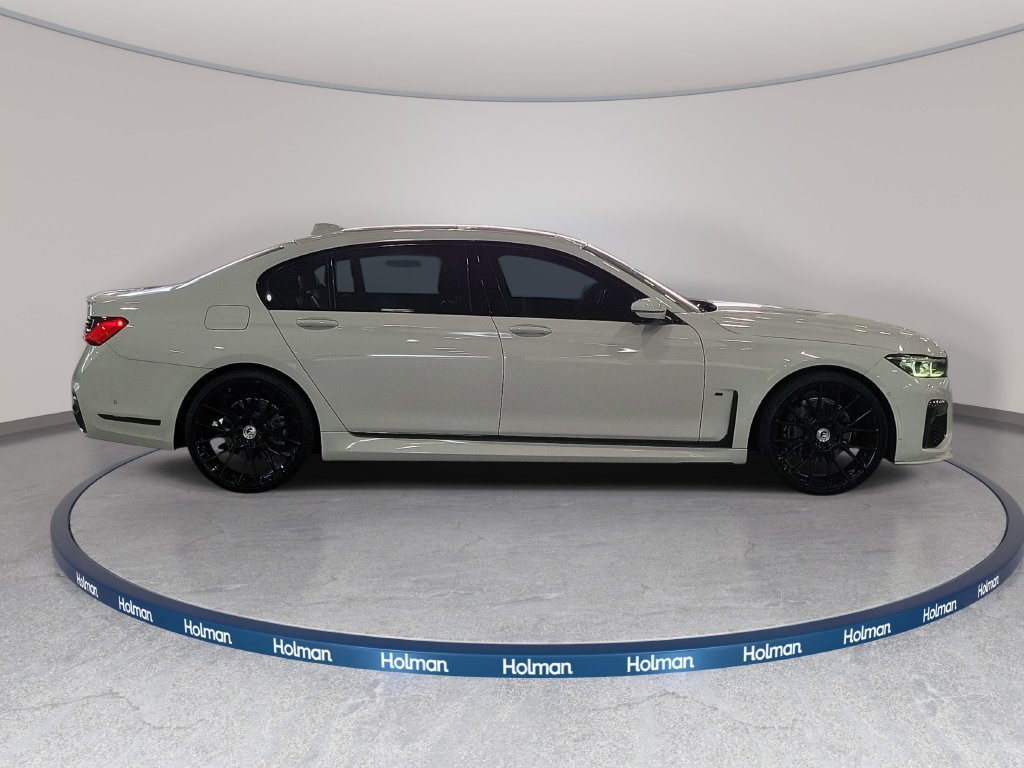 Used 2020 Alpine White BMW 740i image 4