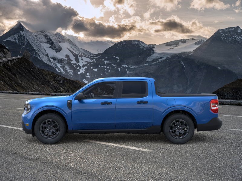 New 2026 Velocity Blue Ford XLT image 3
