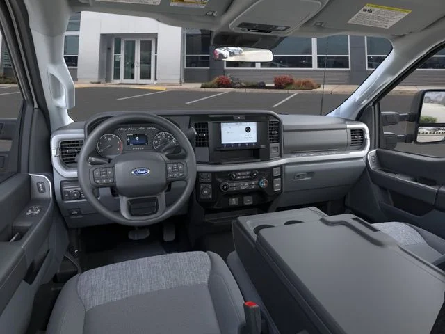 2025 Ford F-250 Super Duty XLT - Photo 9