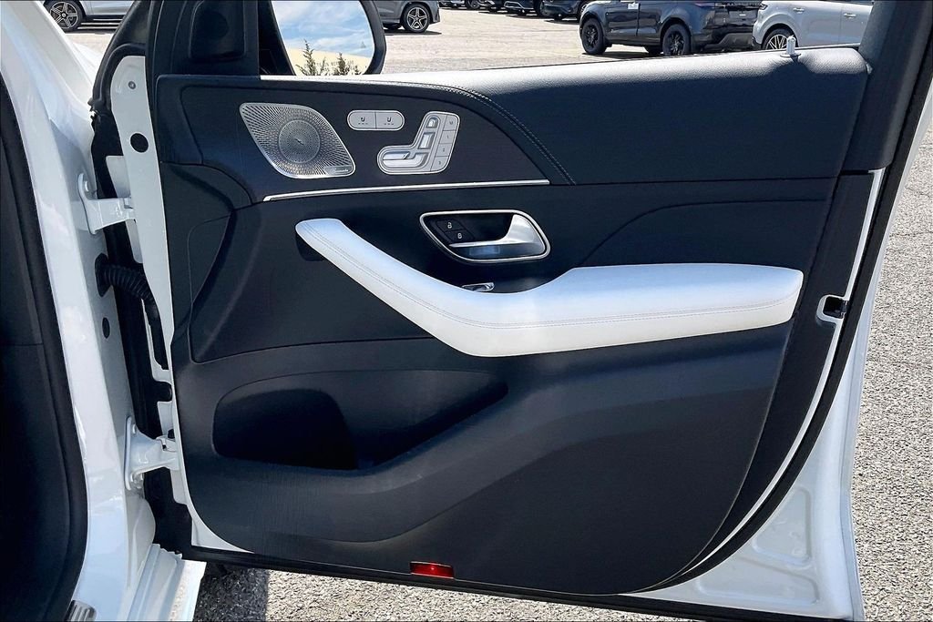 2026 Mercedes-Benz GLE GLE450 - Photo 16