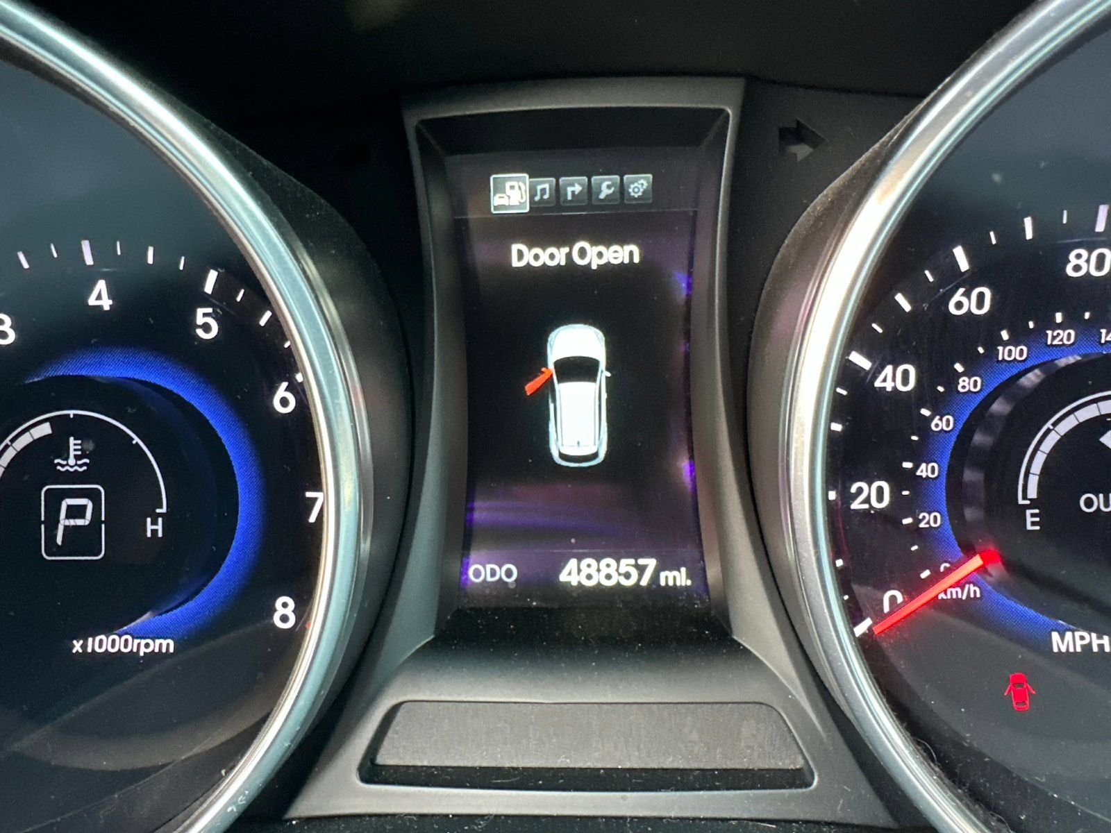 Used 2016 Mineral Gray Hyundai 2.0T image 3