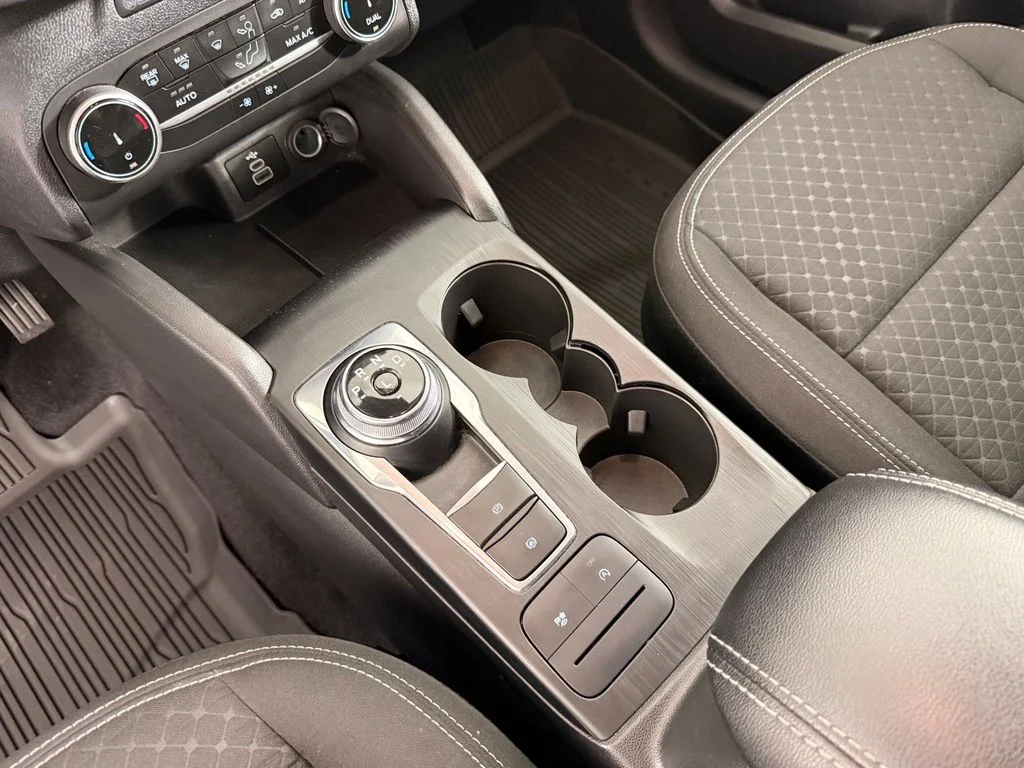 Used 2025 Gray Ford Active image 4