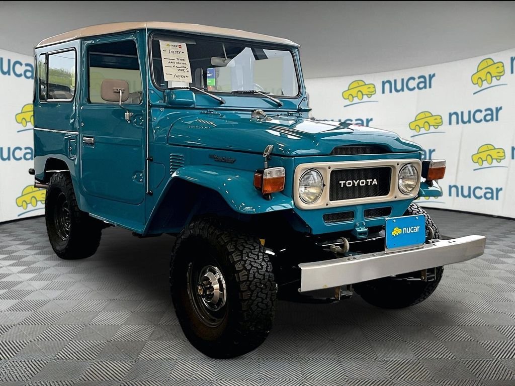 Used 1980 Blue Toyota  image 1
