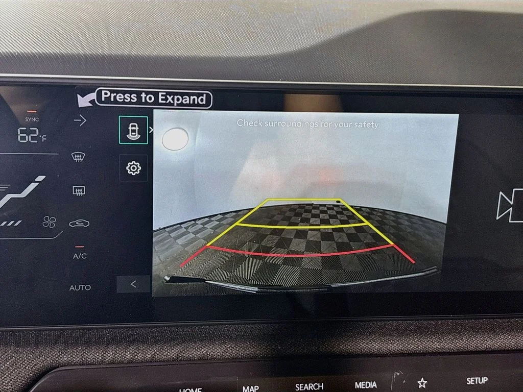 New 2027 Interstellar Gray Kia Wind image 17