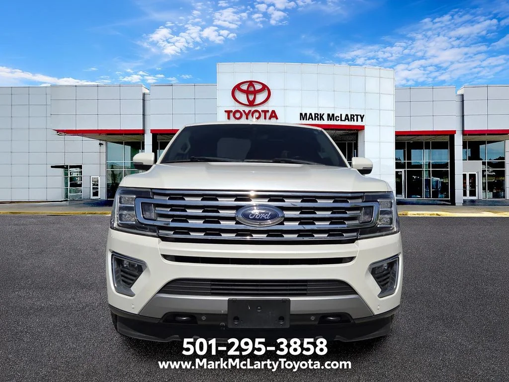 Used 2018 White Ford Limited image 8
