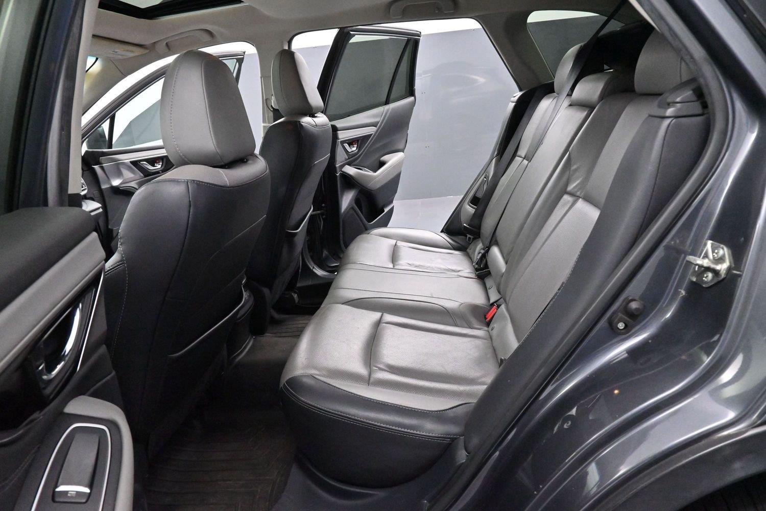 Used 2020 Magnetite Gray Metallic Subaru Limited image 29
