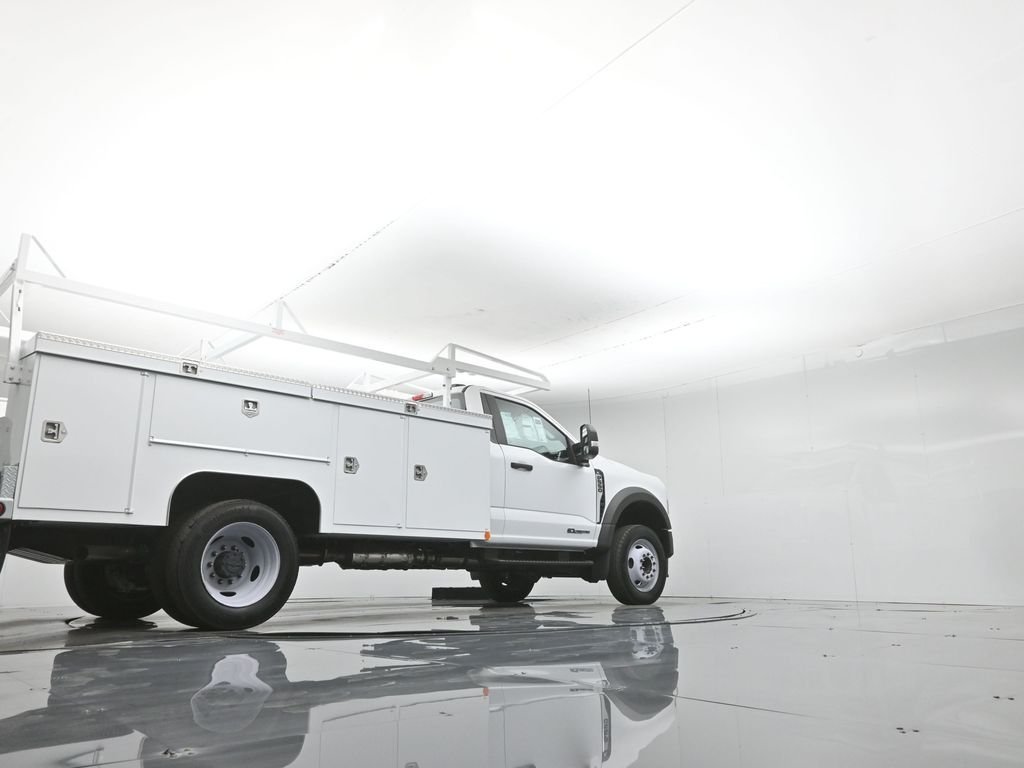 2025 Ford F-550 Super Duty Chassis Cab XL - Photo 53