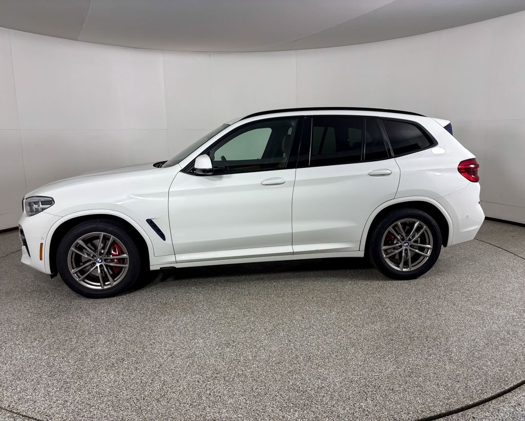 Used 2021 Alpine White BMW M40i image 6