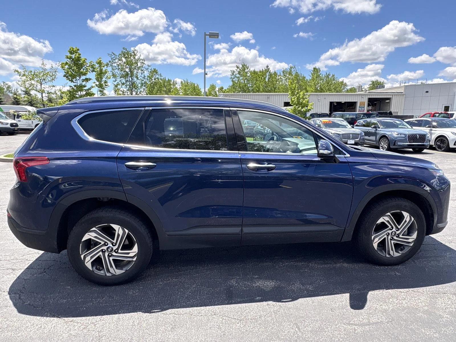 Used 2023 Stormy Sea Hyundai SEL image 19