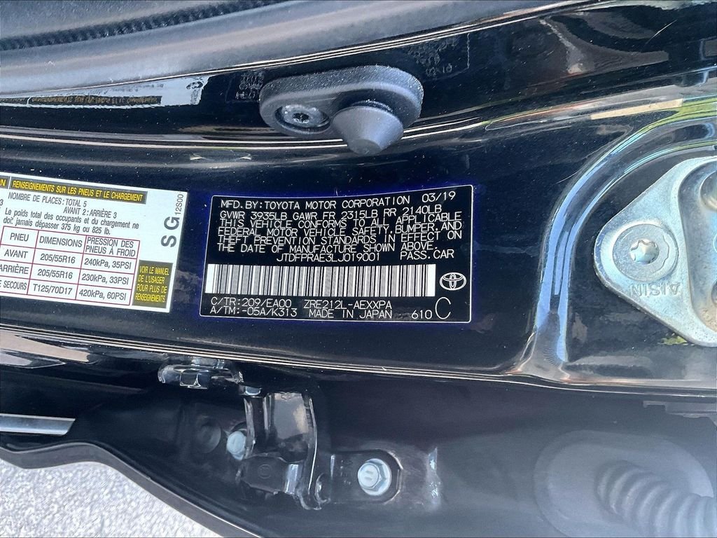 Used 2020 Black Toyota XLE image 33