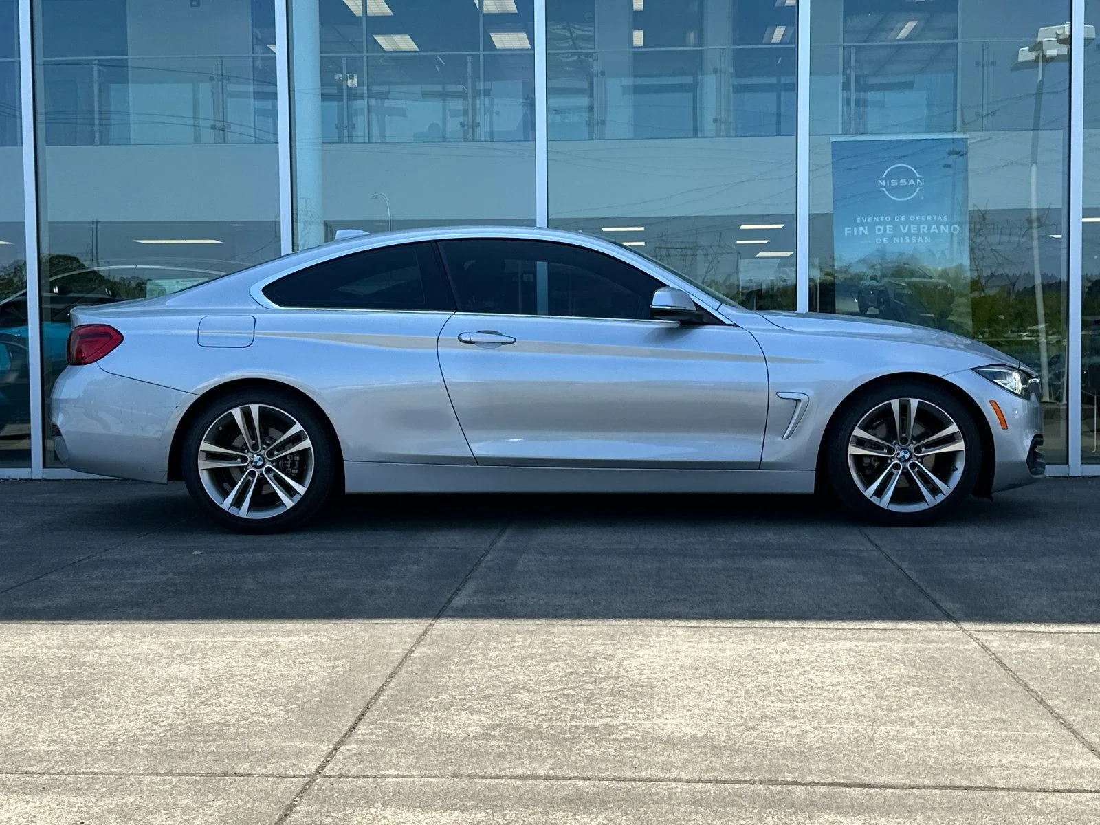 Used 2018 Glacier Silver Metallic BMW 430i image 2