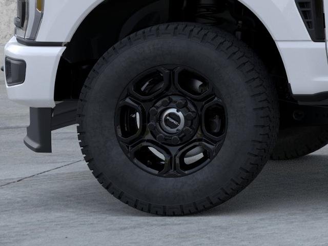 New 2026 Oxford White Ford XL image 38