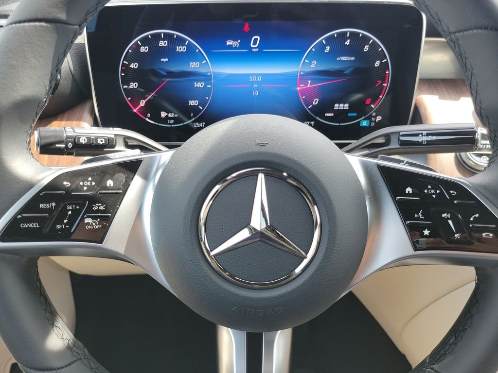 New 2027 Cirrus Silver Metallic Mercedes-Benz GLC 300 image 23