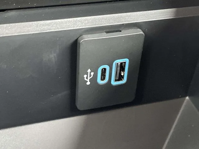New 2026 Agate Black Metallic Ford F-350® Lariat® image 30