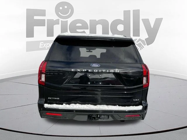 Used 2025 Black Ford Active image 9