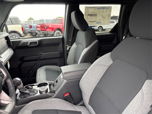 New 2025 Azure Gray Metallic Tri-Coat Ford Big Bend® image 31
