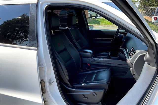 Used 2022 White Knuckle Clearcoat Dodge R/T image 16