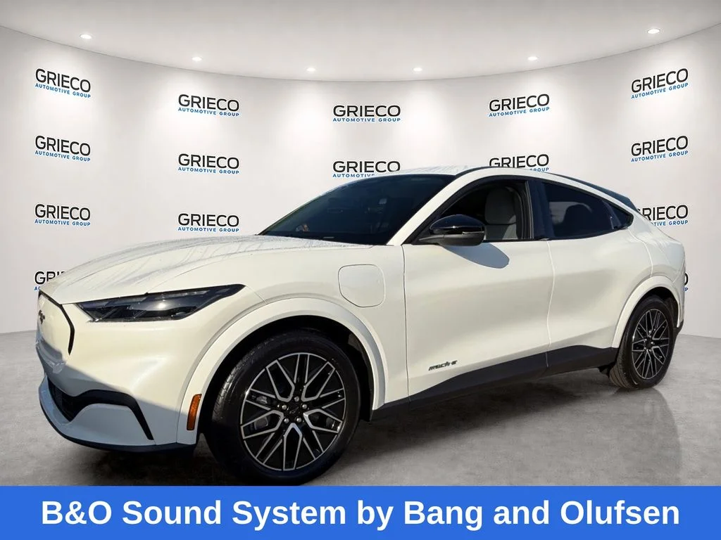 Used 2026 White Ford Premium image 3