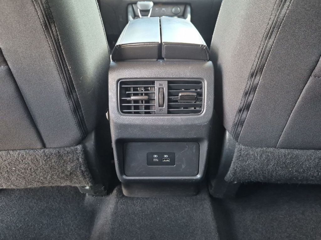 Used 2022 Gray Nissan SV image 36