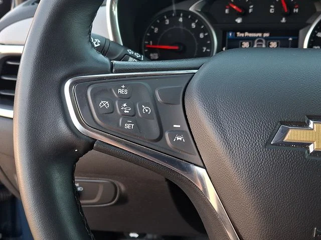 Used 2024 Blue Chevrolet LT image 18