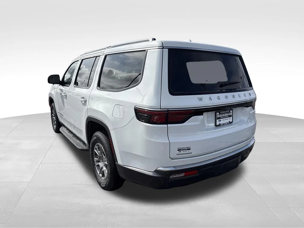 Used 2022 Bright White Clearcoat Jeep Series I image 4