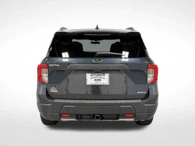 Used 2022 Blue Ford Timberline image 9