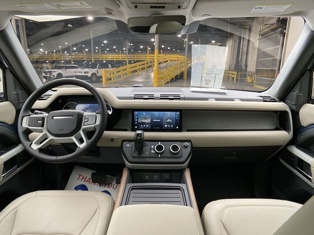 Used 2023 Tasman Blue Metallic Land Rover SE image 13