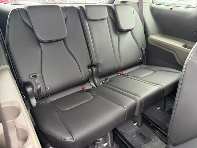 New 2026 White Kia EX image 25
