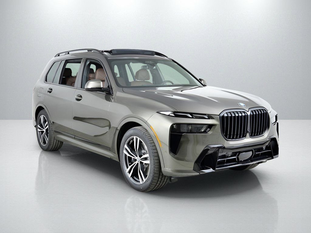 Certified Used 2026 Manhattan Green Metallic BMW xDrive40i image 9