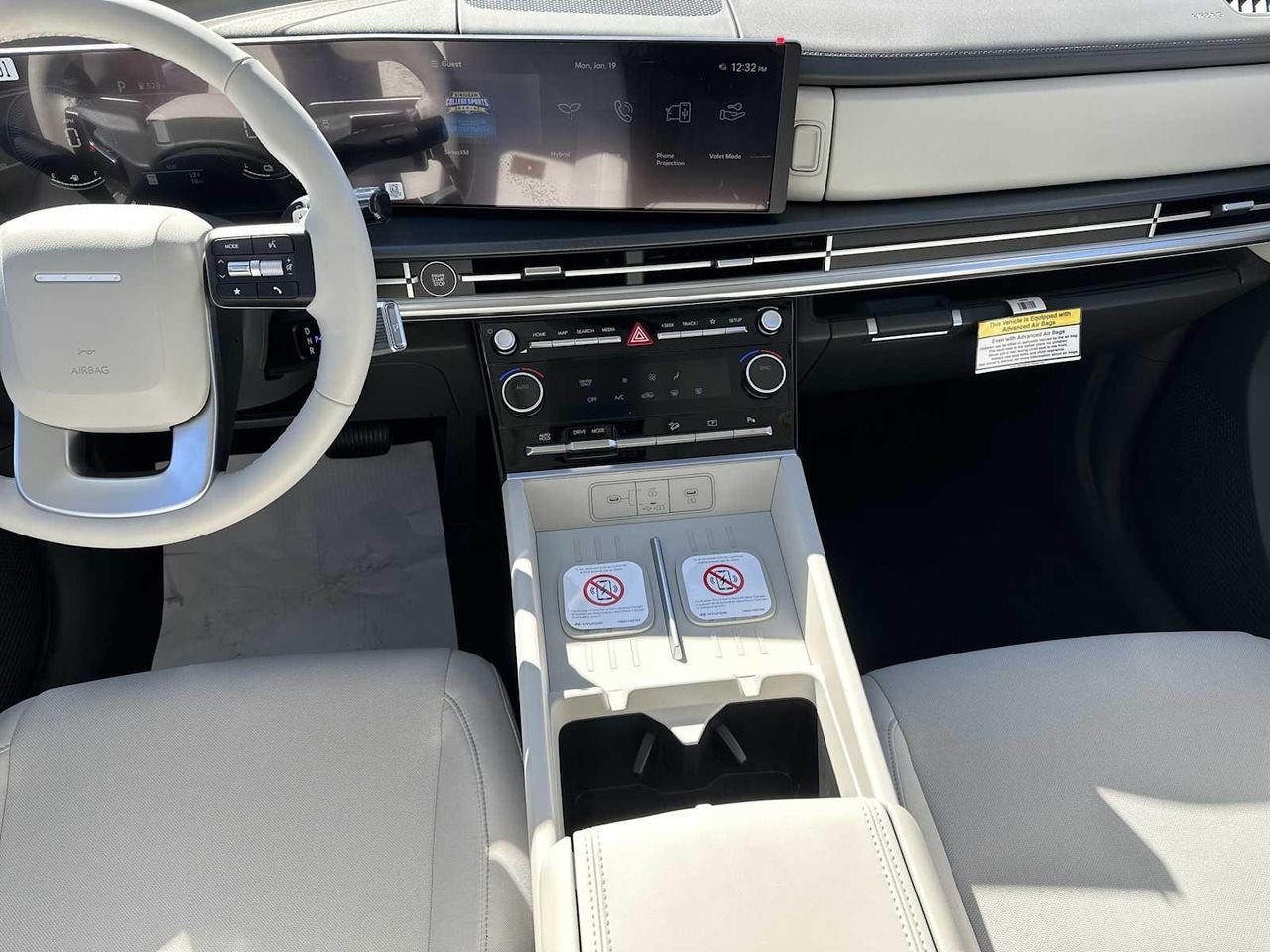 2026 Hyundai Santa Fe SE - Photo 12