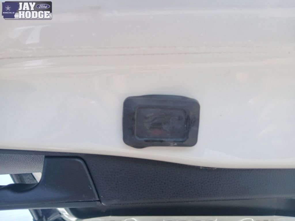 Used 2021 White Toyota XLE image 43