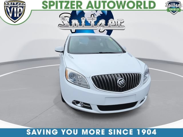 Used 2013 SUMMIT WHITE Buick BASE image 3