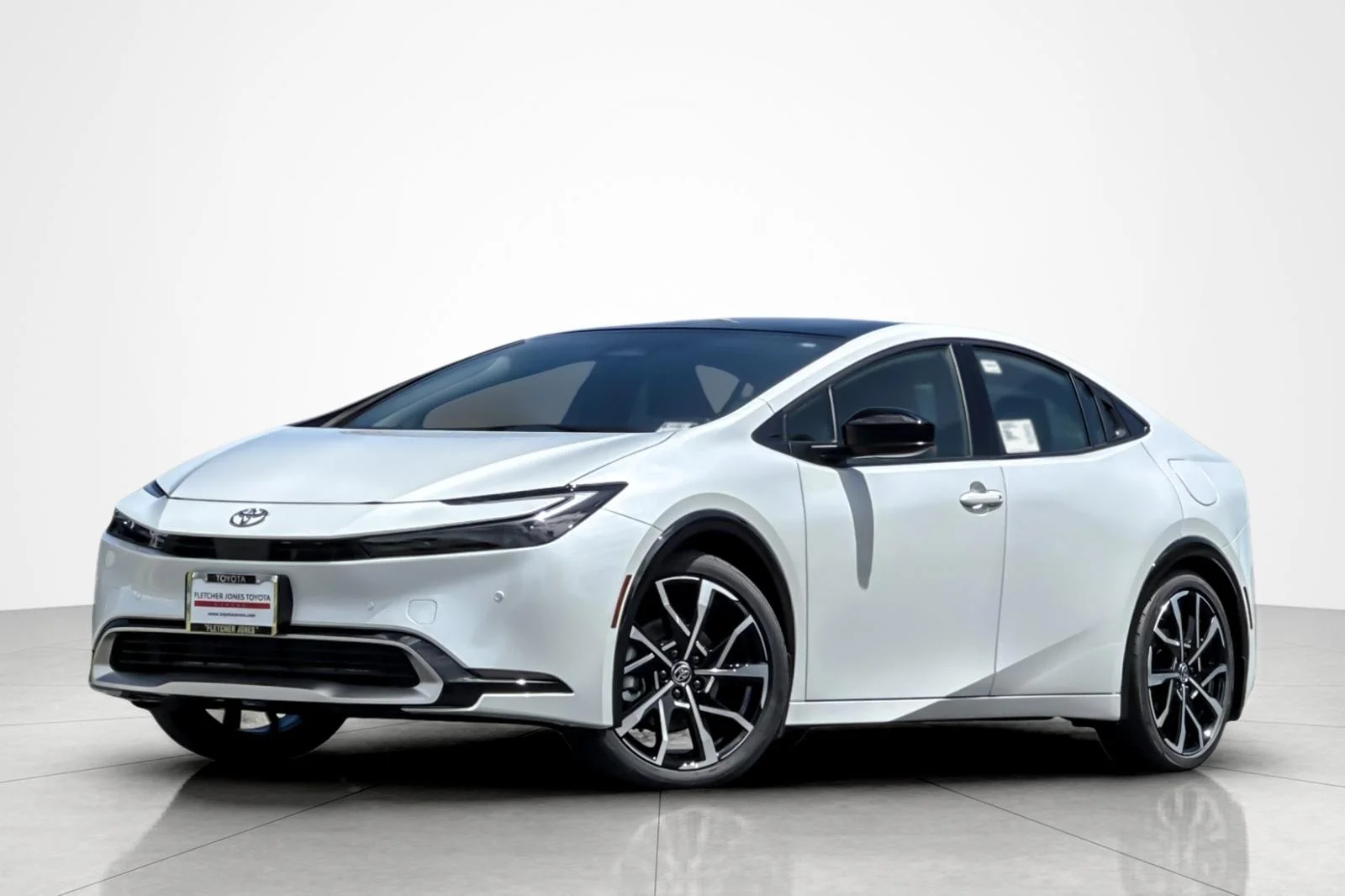 2026 Toyota Prius Plug-in Hybrid  XSE